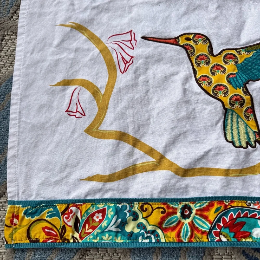 Vera Bradley‎ Embroidered Hummingbird Damask Kitchen Dish Towel 100% Cotton